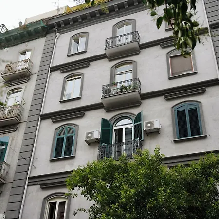 I Miti Di Partenope Отель типа 