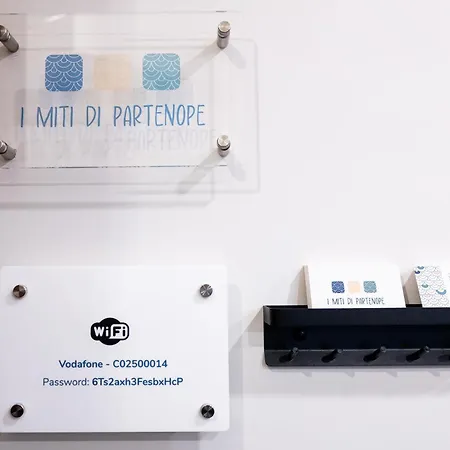 I Miti Di Partenope