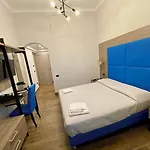 I Miti Di Partenope Bed and Breakfast Νάπολη